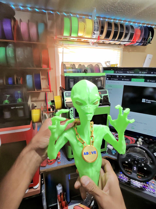 3D Printed Alien Wall Art – Glow in the Dark & Customizable!