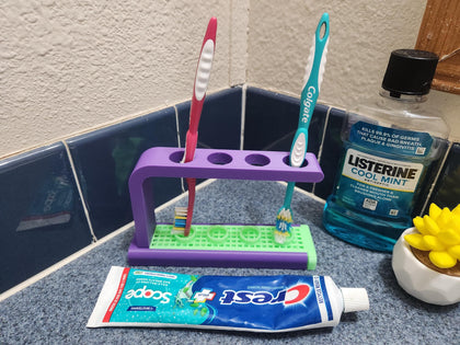 Easy-Clean Toothbrush Holder – Two-Color Custom